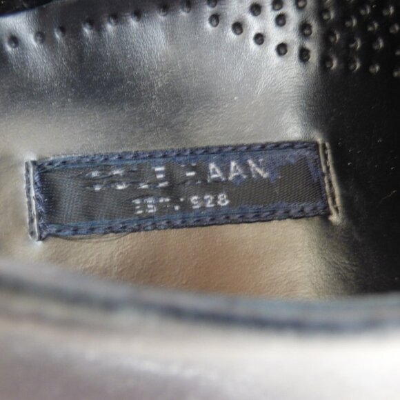 Cole Haan Black Laceups Whole-cut Leather Construction - Picture 9 of 12
